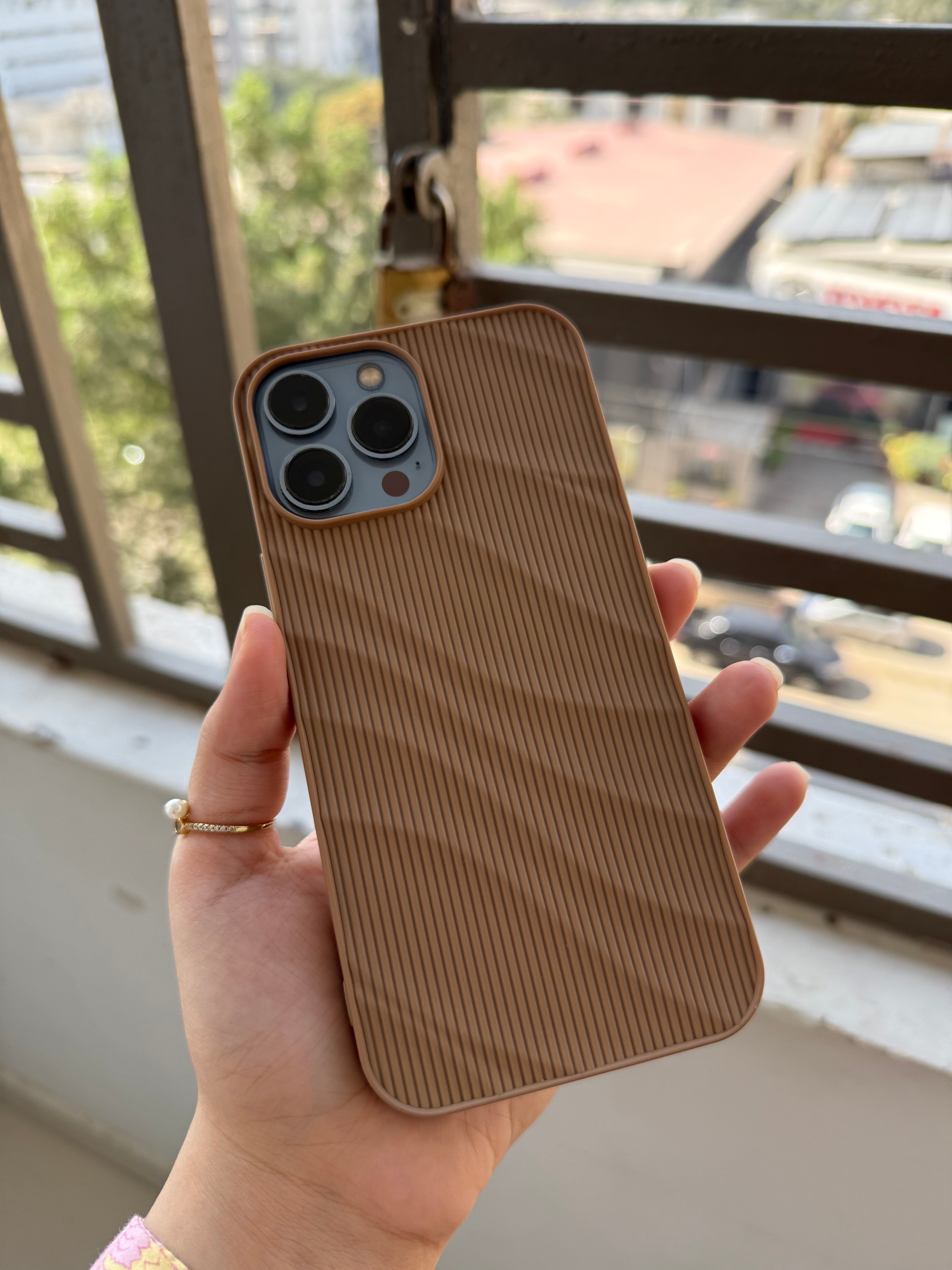 WaveGuard - Premium iPhone case