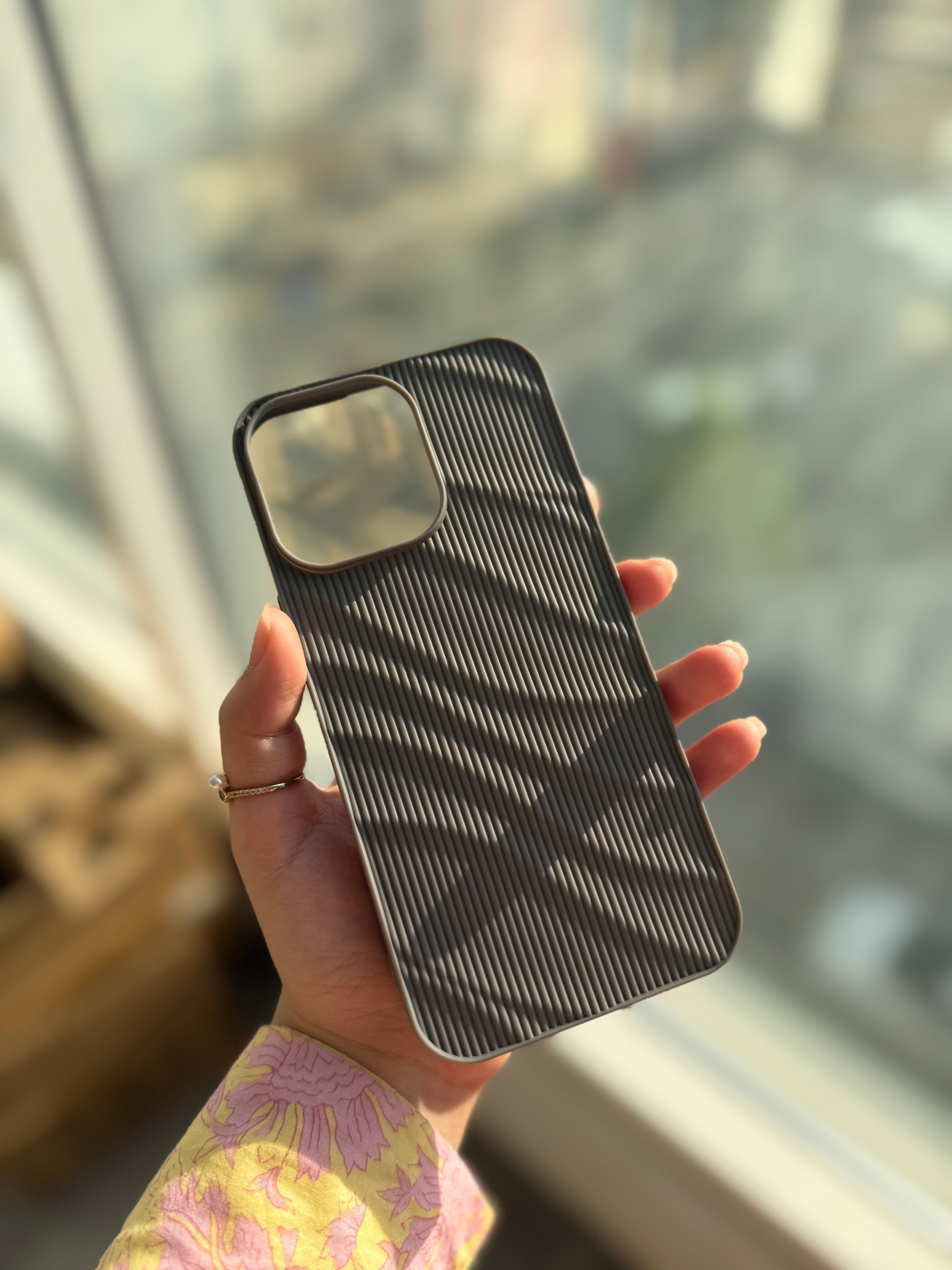 WaveGuard - Premium iPhone case