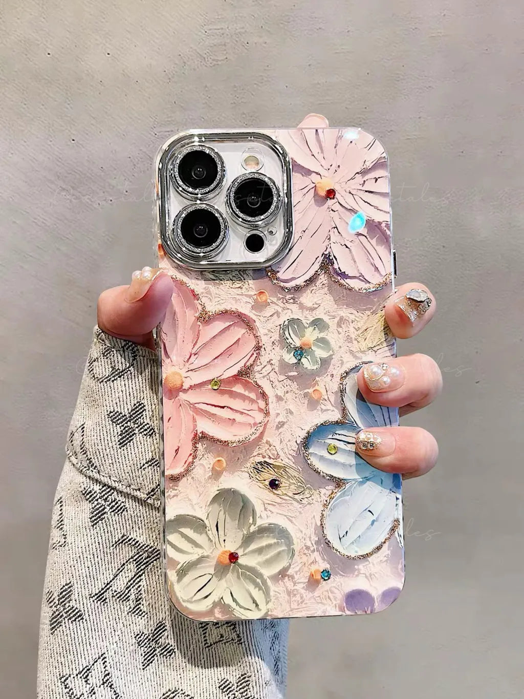 Classy  Colorful Flowers Floral Painting Case With Built-in Glitter Lens Protector